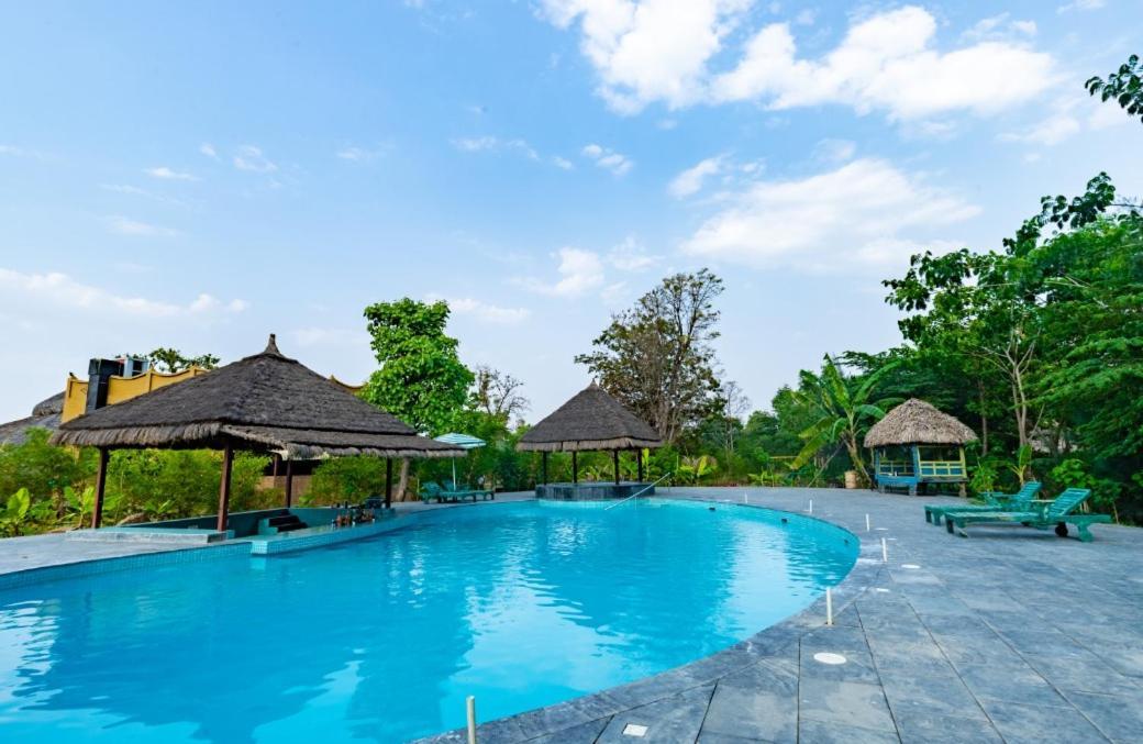 Mayur The Karma Otel Seoni  Dış mekan fotoğraf