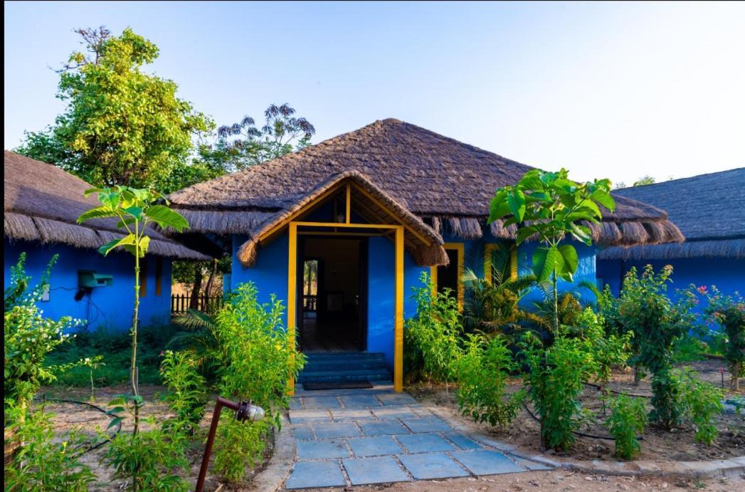 Mayur The Karma Otel Seoni  Dış mekan fotoğraf